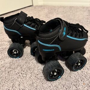 Pacer Charger Black and Blue Quad Roller Skates size 11c